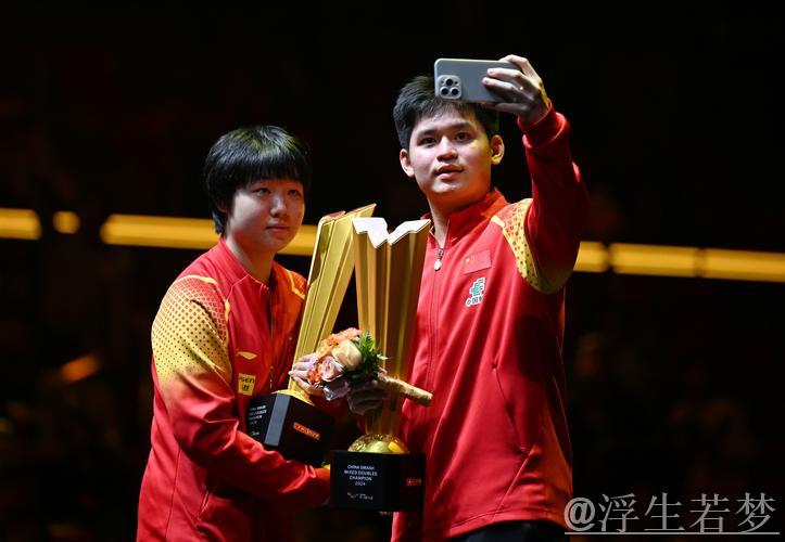 1-3被逆转!混双决赛诞生!林诗栋蒯曼爆冷出局 夺冠压力给到莎头 1-3被逆转!混双决赛诞生!林诗栋蒯曼爆冷出局 夺冠压力给到莎头